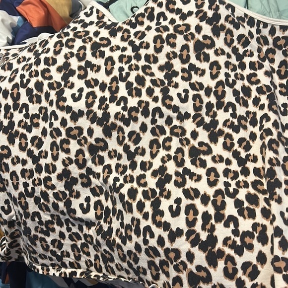 Torrid Leopard Print Open Back Halter Top 5/5x - Picture 5 of 6